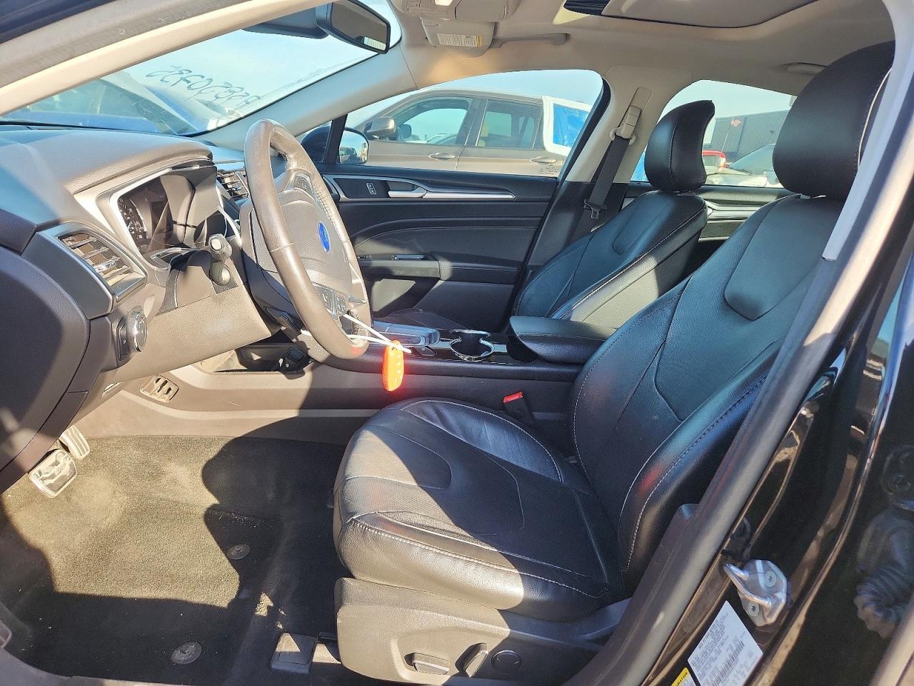 2016 Ford Fusion Titanium - Фото 7
