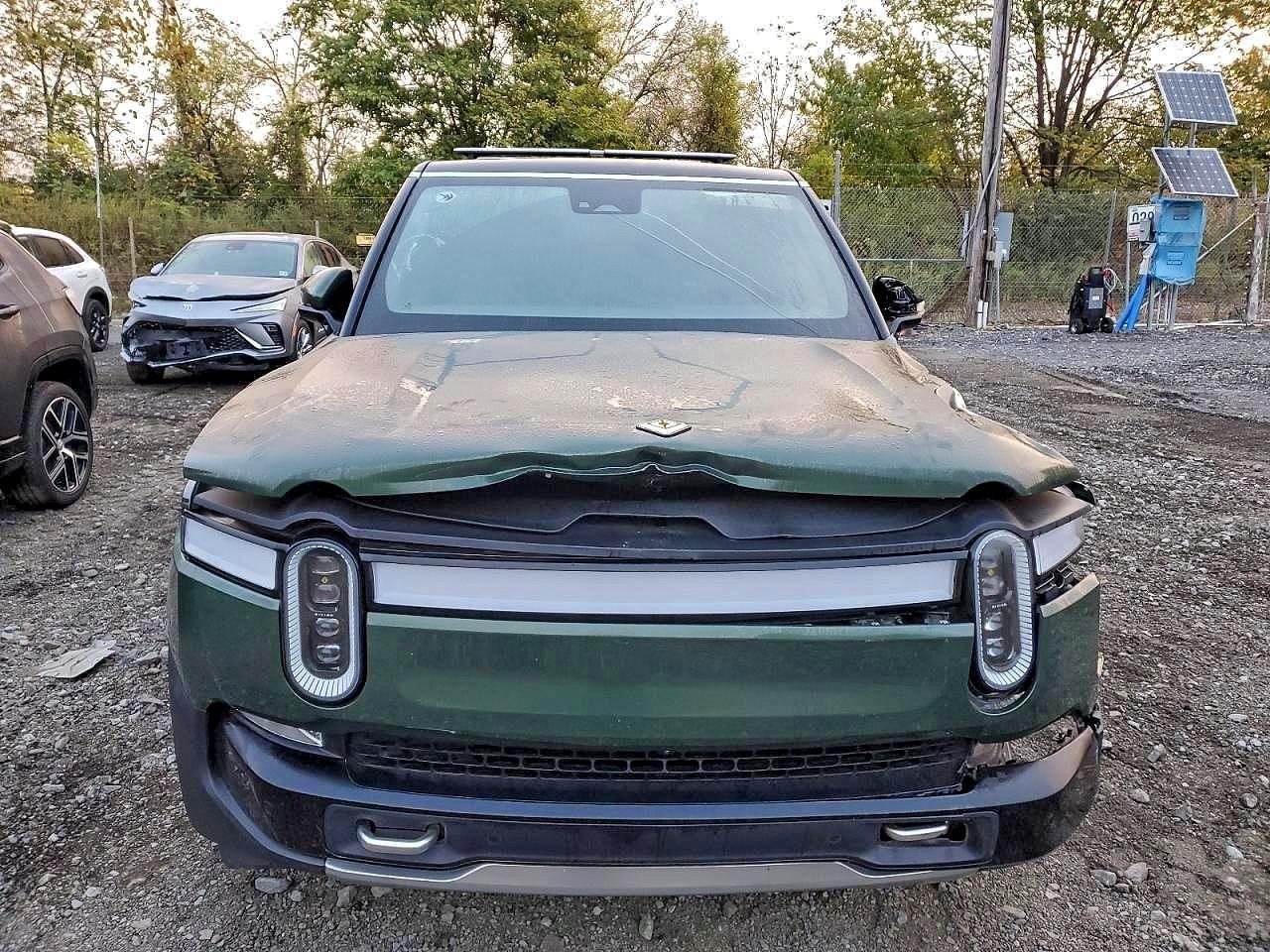 2023 Rivian R1S Launch Edition - Фото 5