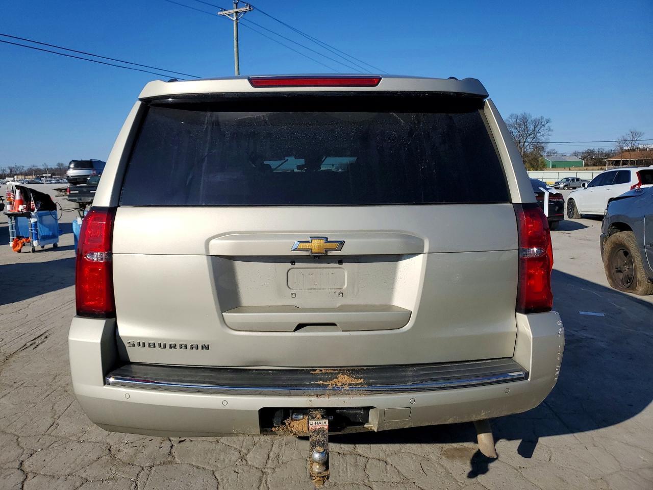 2015 Chevrolet Suburban K1500 Ltz - Image 6