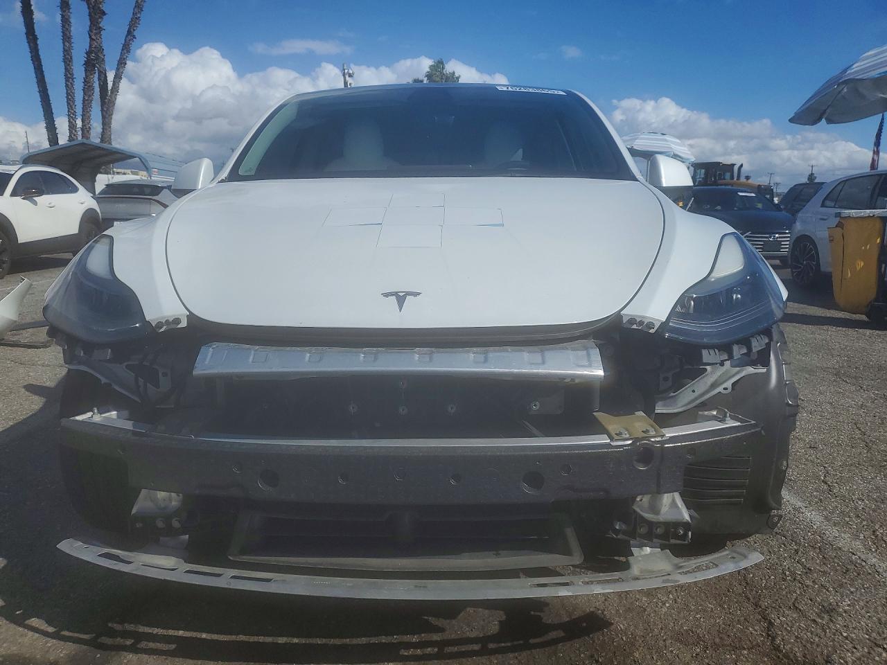 2022 Tesla Model Y - Image 5