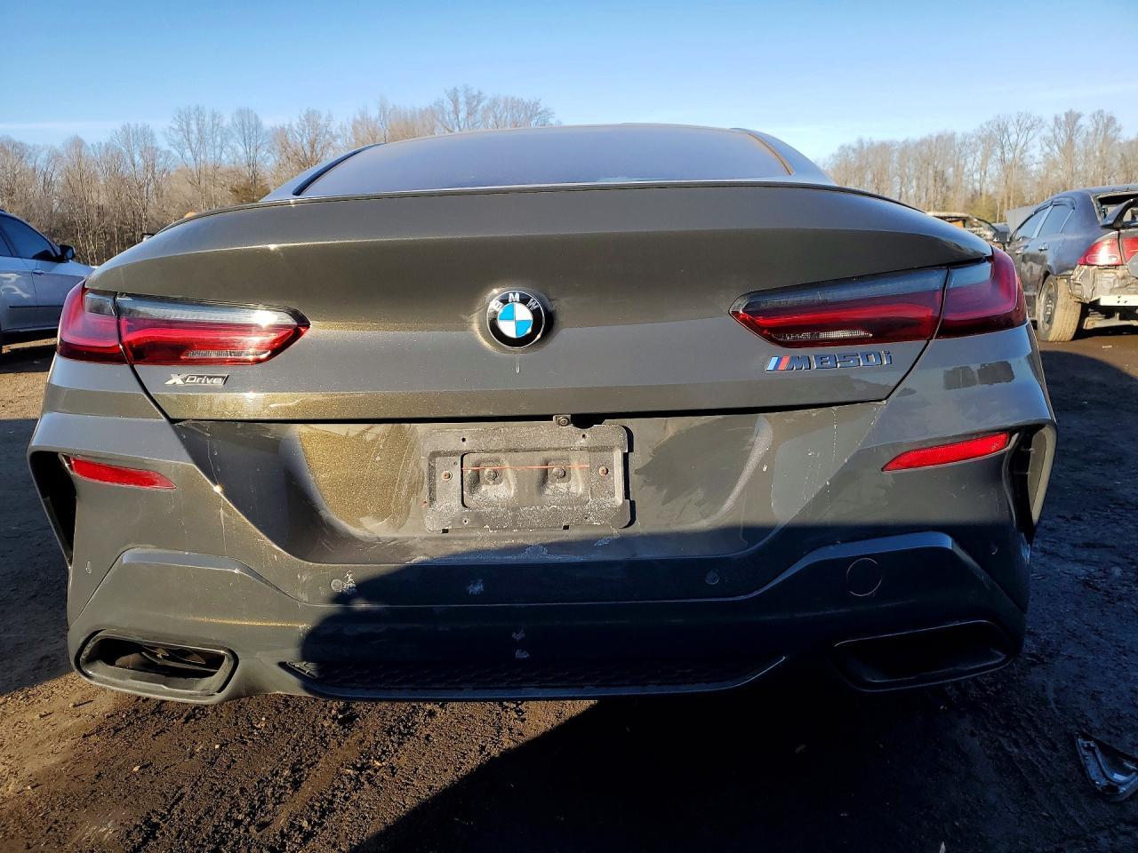 2019 BMW M850Xi - Image 6