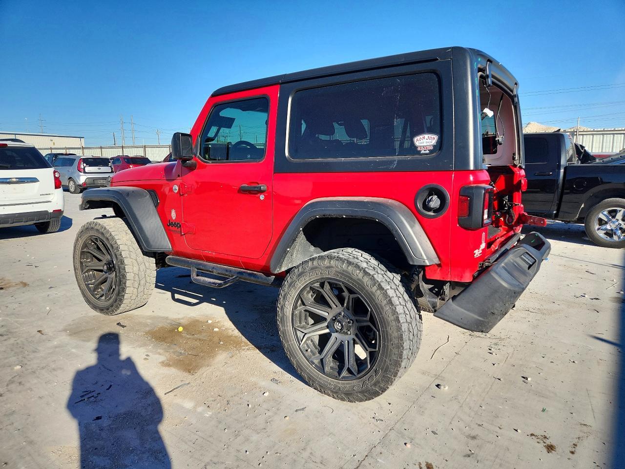 2021 Jeep Wrangler Sport - Фото 2