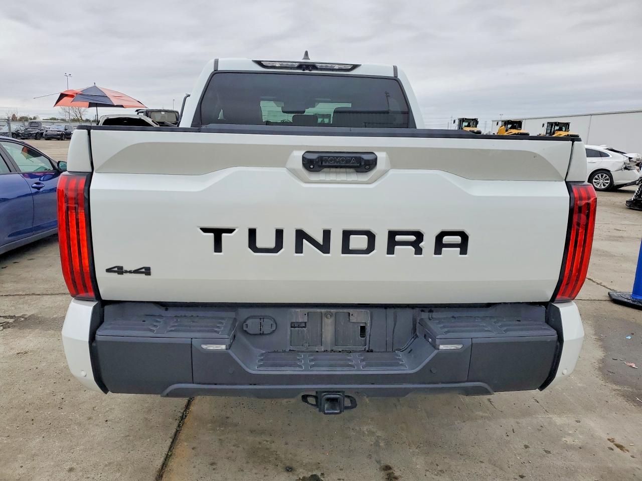 2024 Toyota Tundra Limited Hv - Image 6