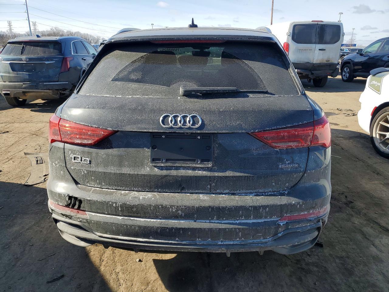 2025 Audi Q3 Premium S Line 45 - Фото 6