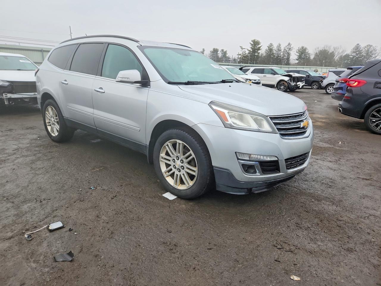 2015 Chevrolet Traverse - Image 4