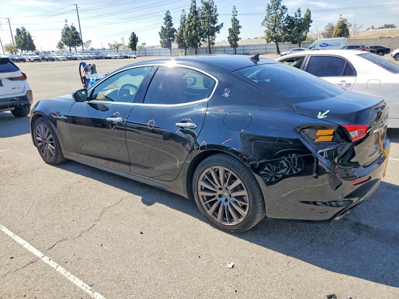 2018 Maserati Ghibli - Фото 2