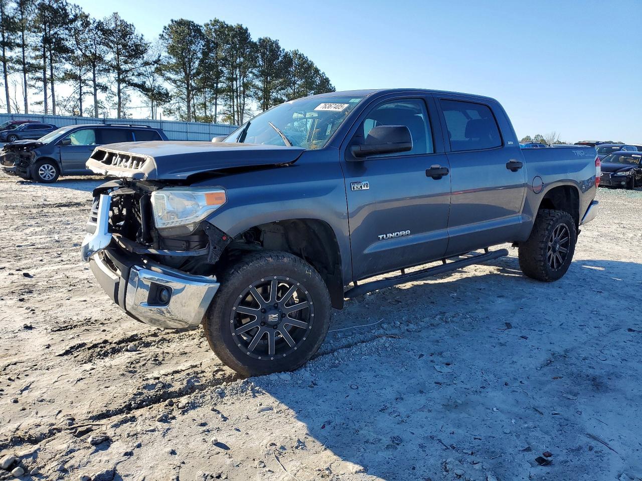2015 Toyota Tundra Crewmax Sr5