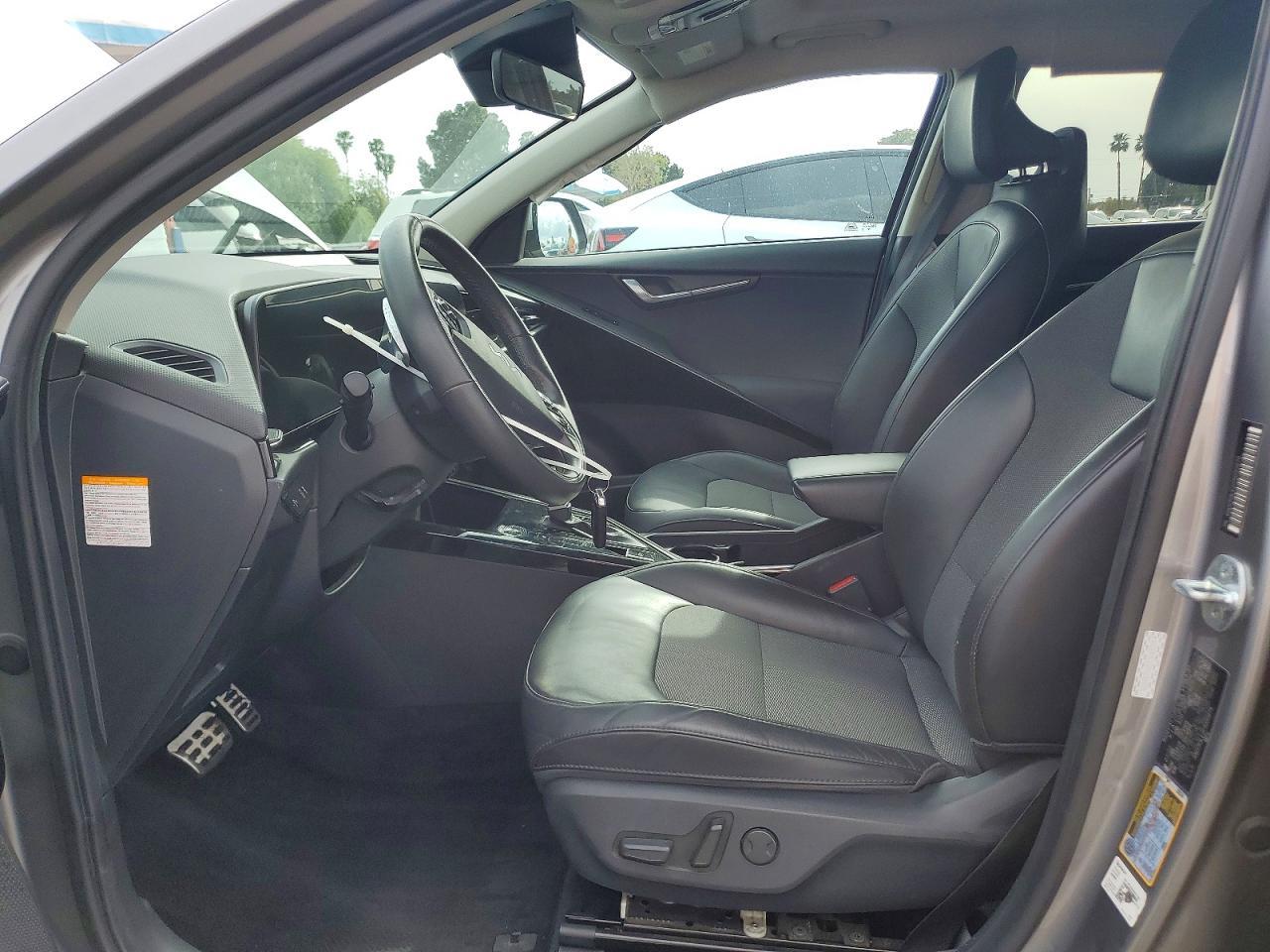 2023 Kia Niro - Фото 7