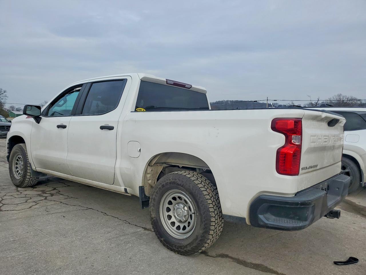 2020 Chevrolet Silverado K1500 - Фото 2