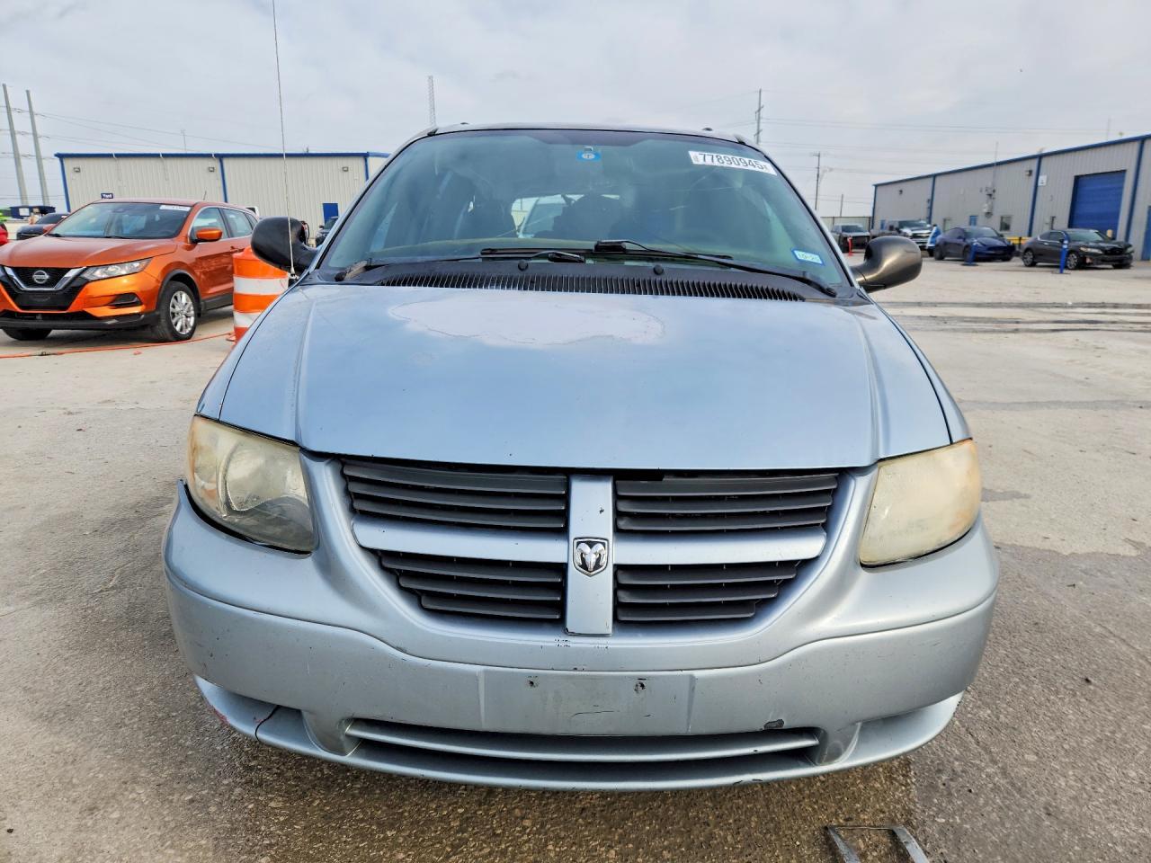 2005 Dodge Grand Caravan Se - Image 5