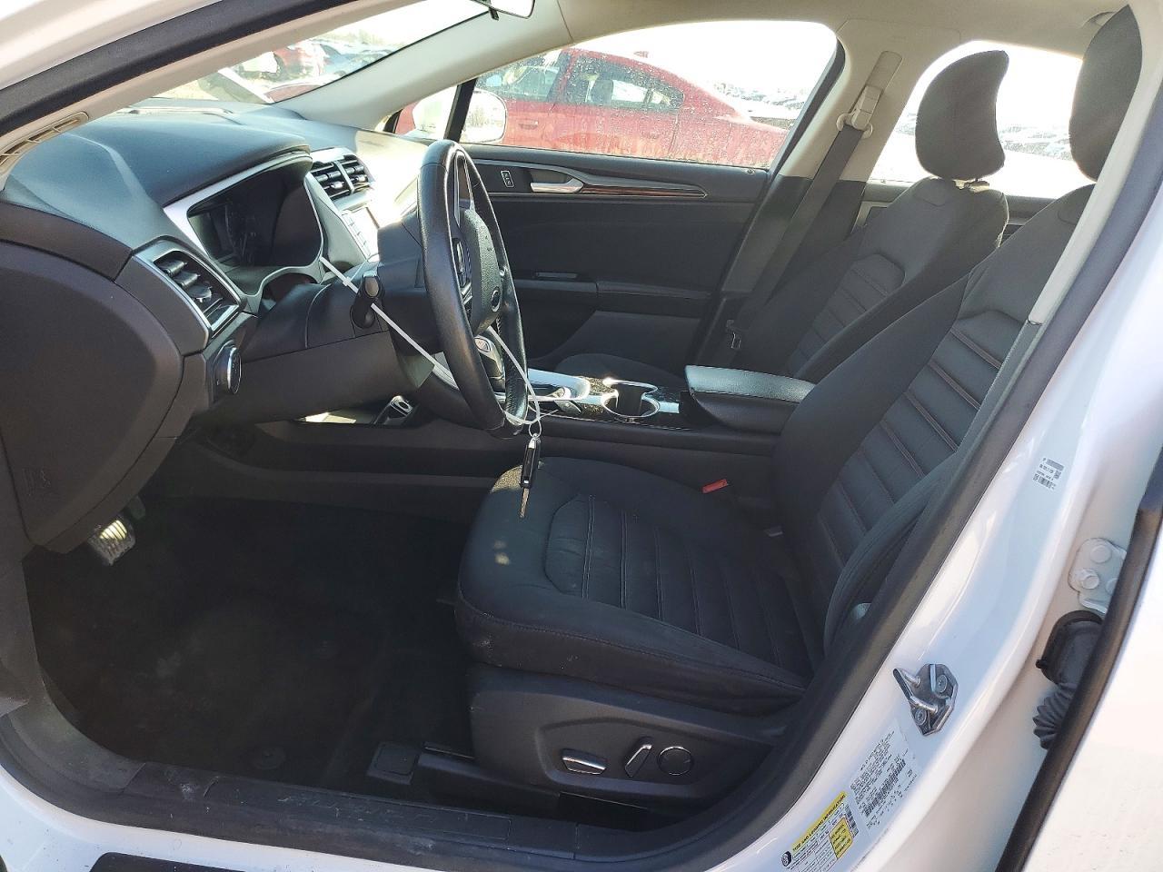 2015 Ford Fusion Se - Фото 7