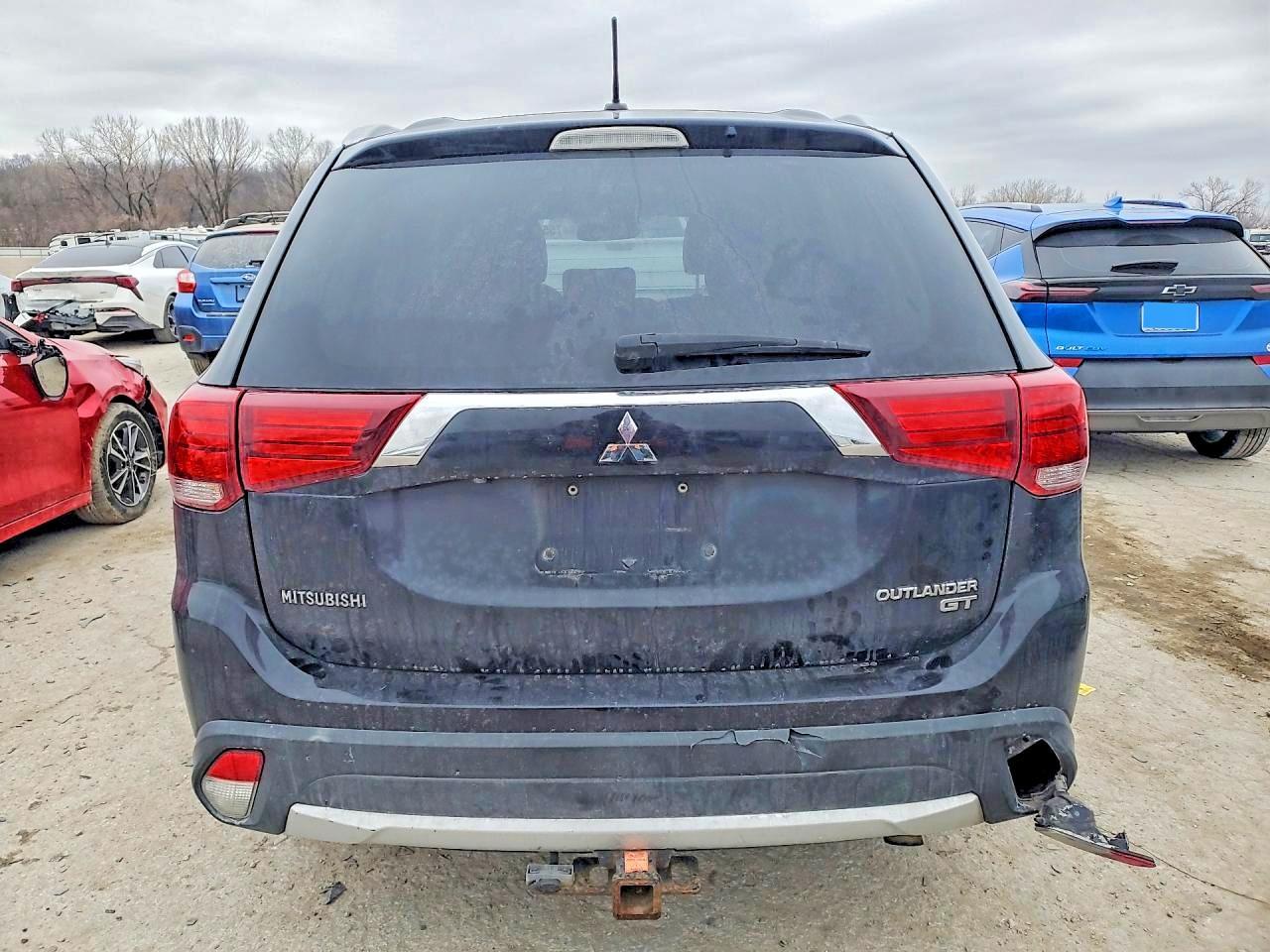 2016 Mitsubishi Outlander Gt - Фото 6