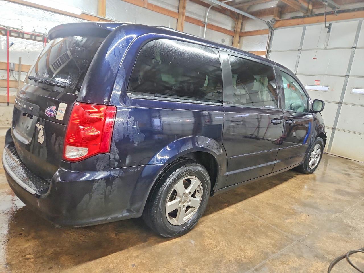 2011 Dodge Grand Caravan Mainstreet - Фото 3