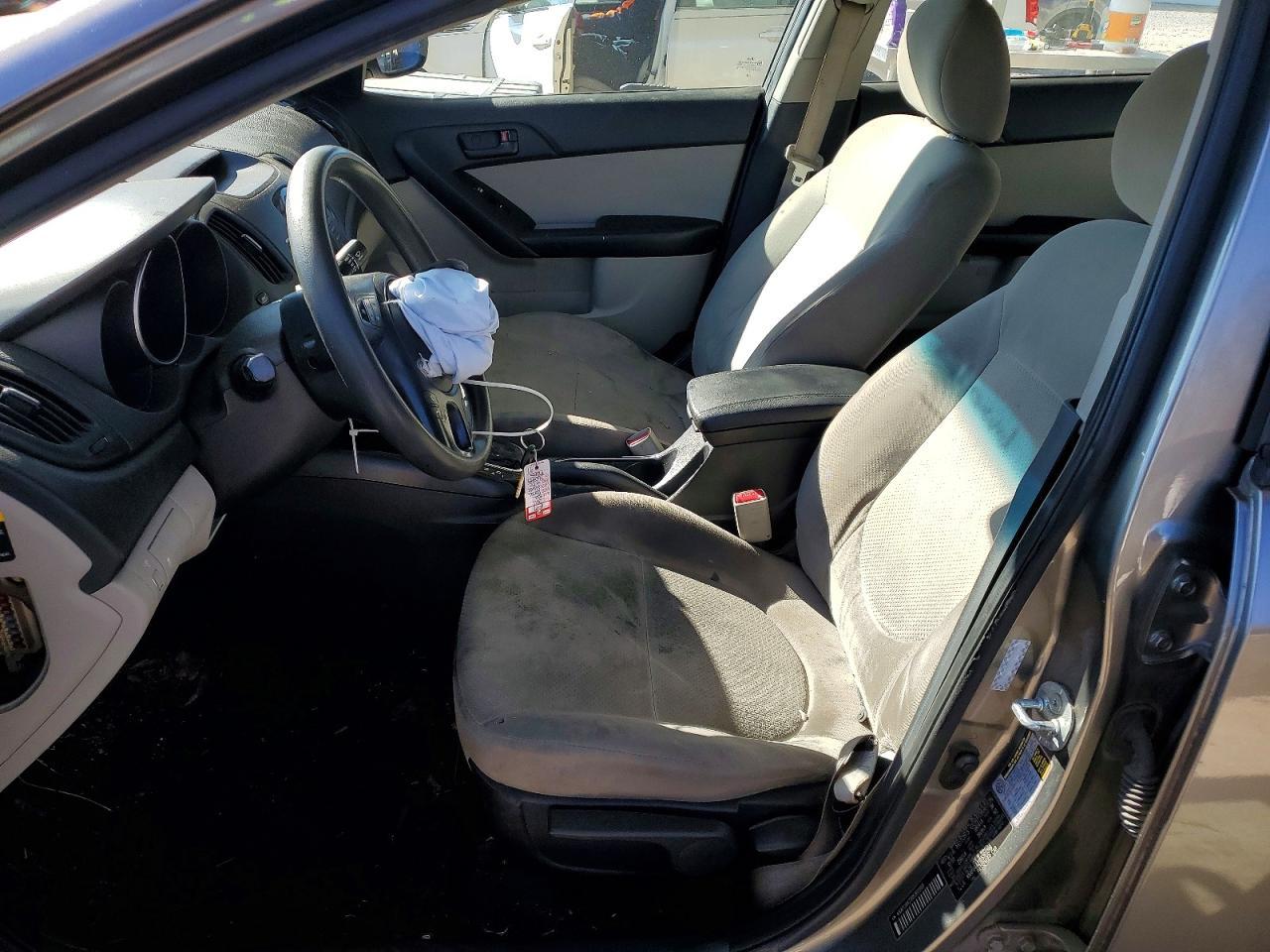 2011 Kia Forte Ex - Image 7