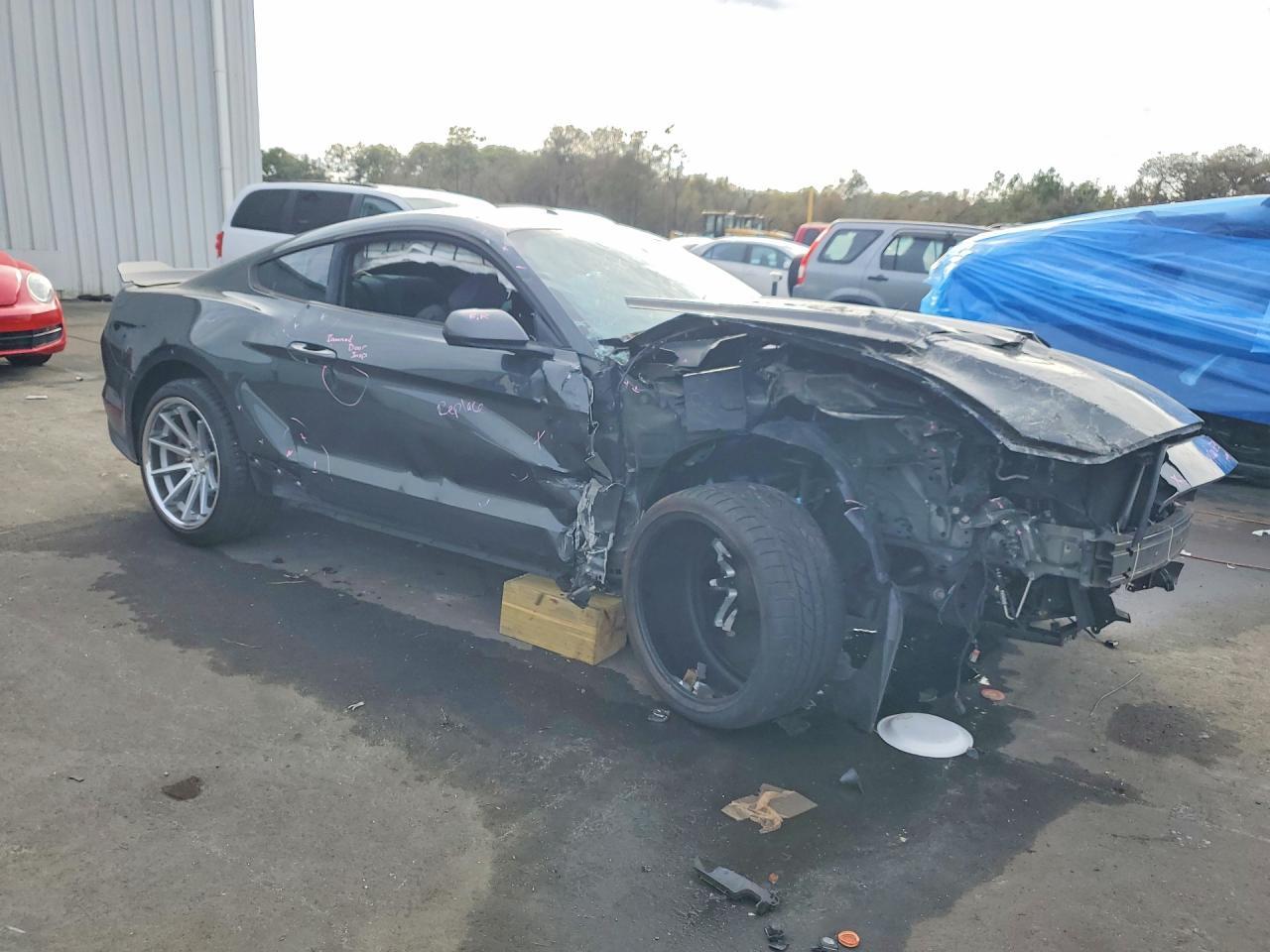 2018 Ford Mustang - Фото 4