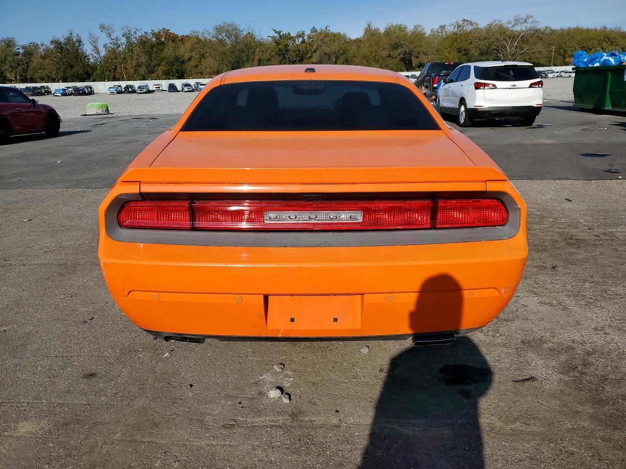 2014 Dodge Challenger R - Image 6