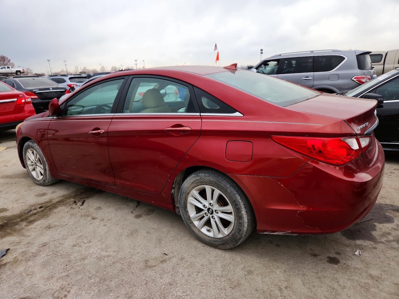 2013 Hyundai Sonata Gls - Фото 2