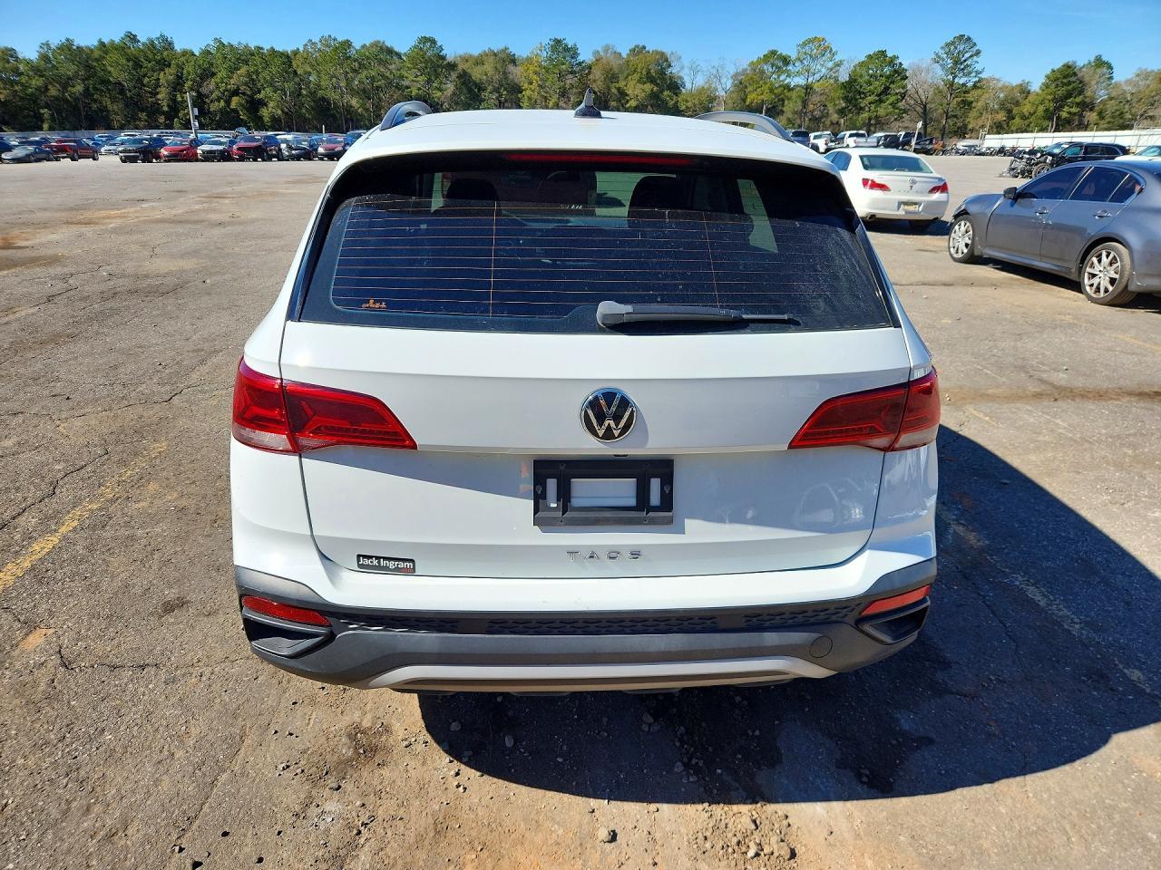 2022 Volkswagen Taos S - Фото 6