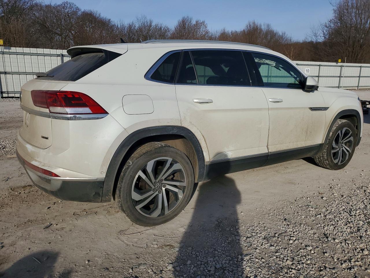2021 Volkswagen Atlas Cross Sport Sel Premium - Фото 3