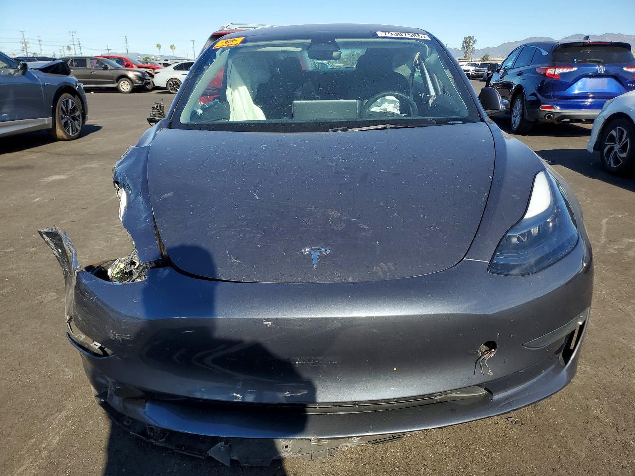 2023 Tesla Model 3 - Фото 5