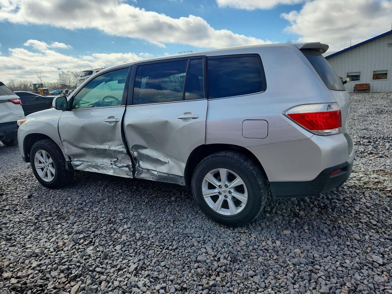 2013 Toyota Highlander Base - Фото 2