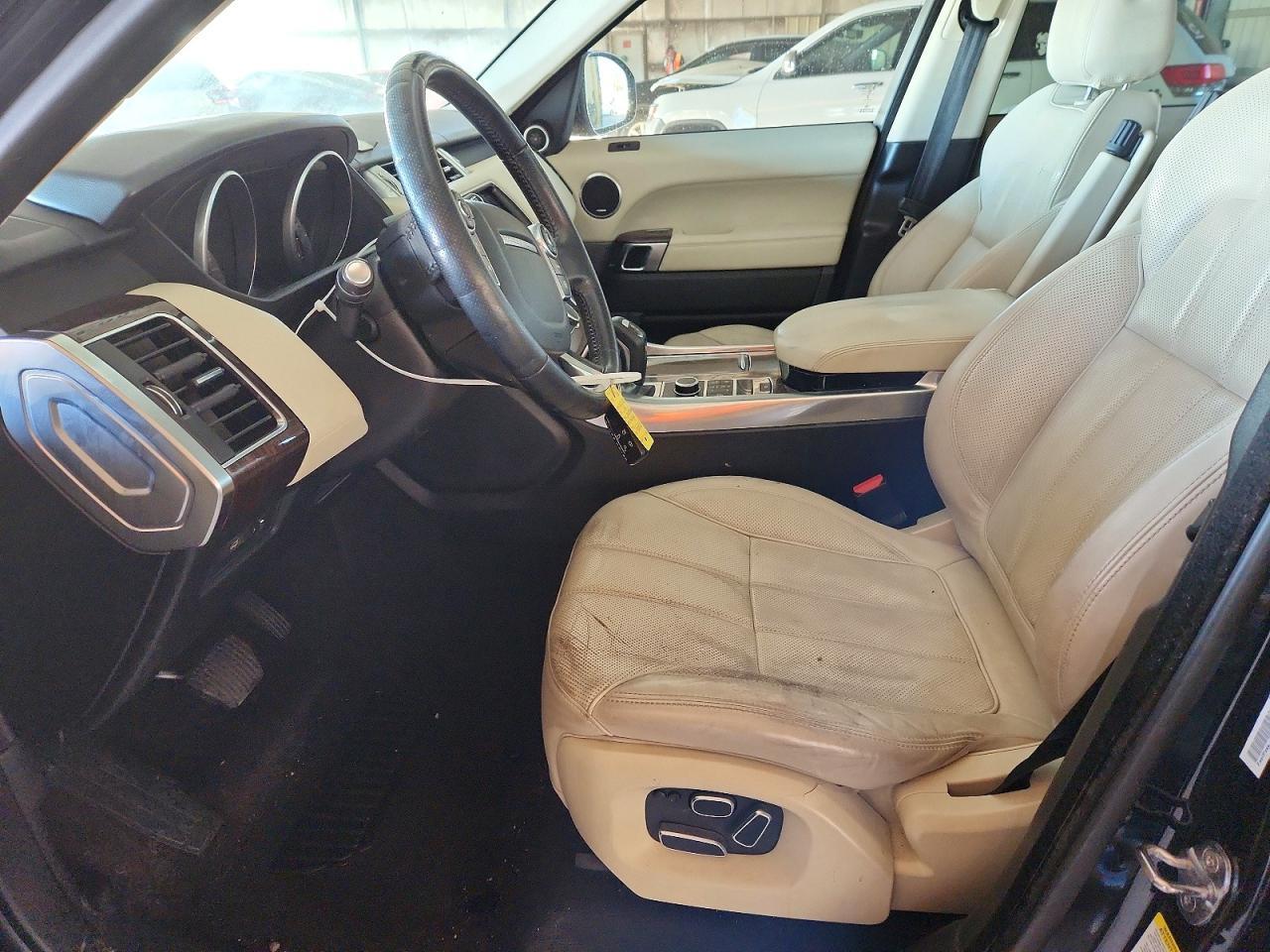 2014 Land Rover Range Rover Sport Hse - Image 7