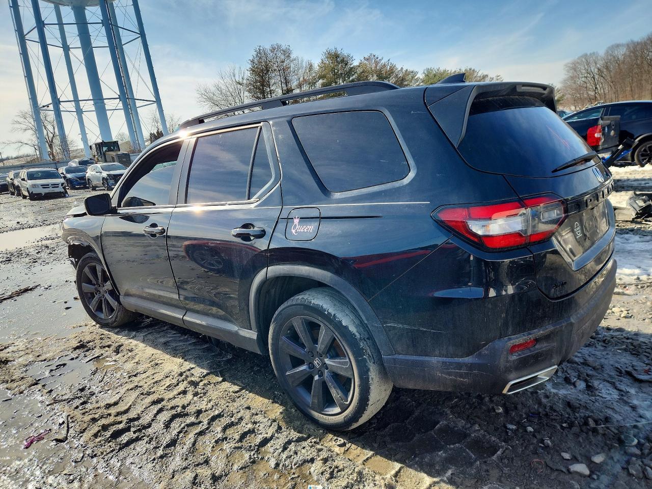2023 Honda Pilot Sport - Image 2