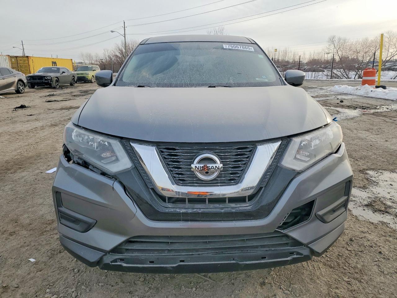 2017 Nissan Rogue S - Image 5