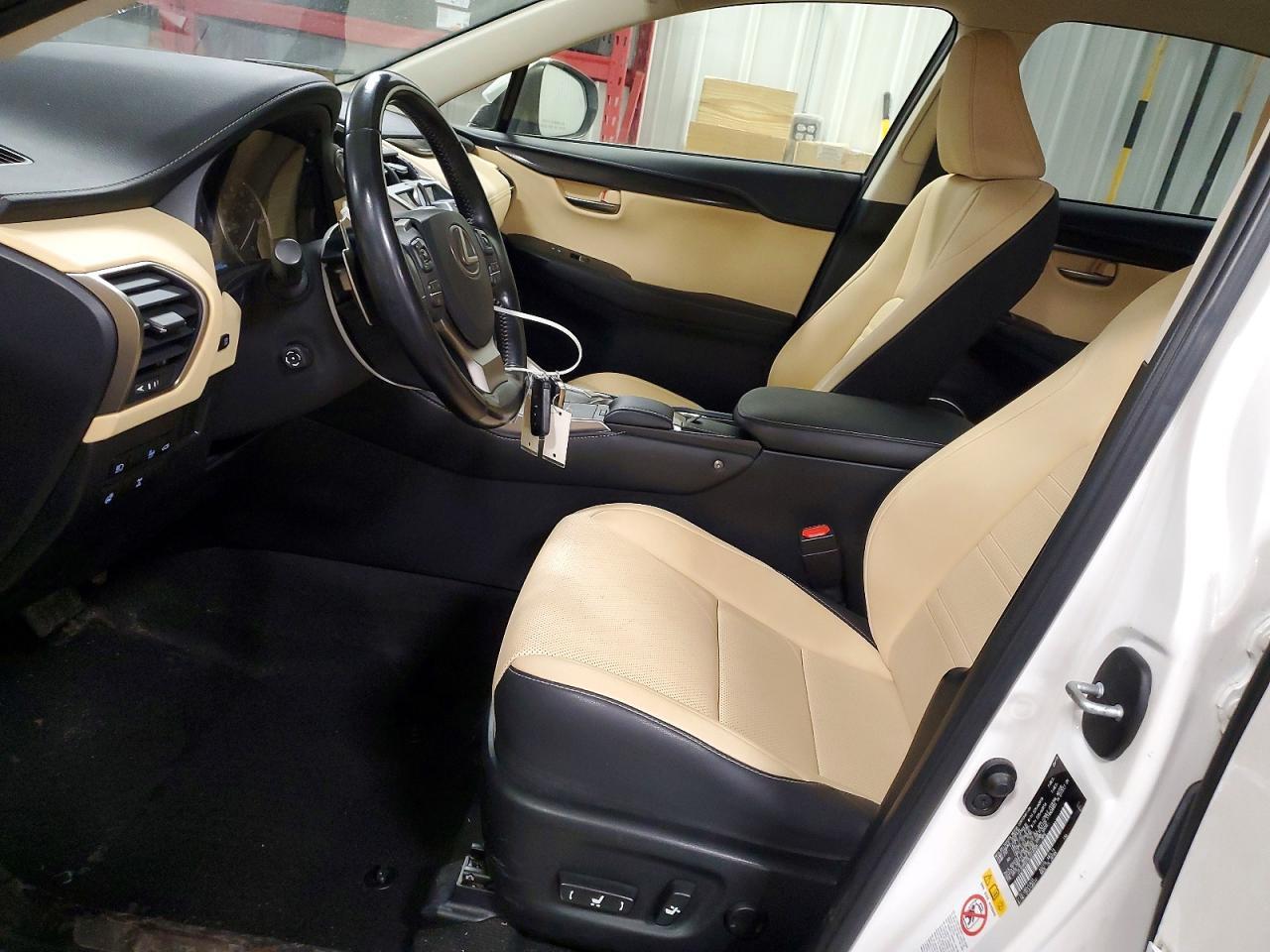 2020 Lexus Nx 300 - Фото 7