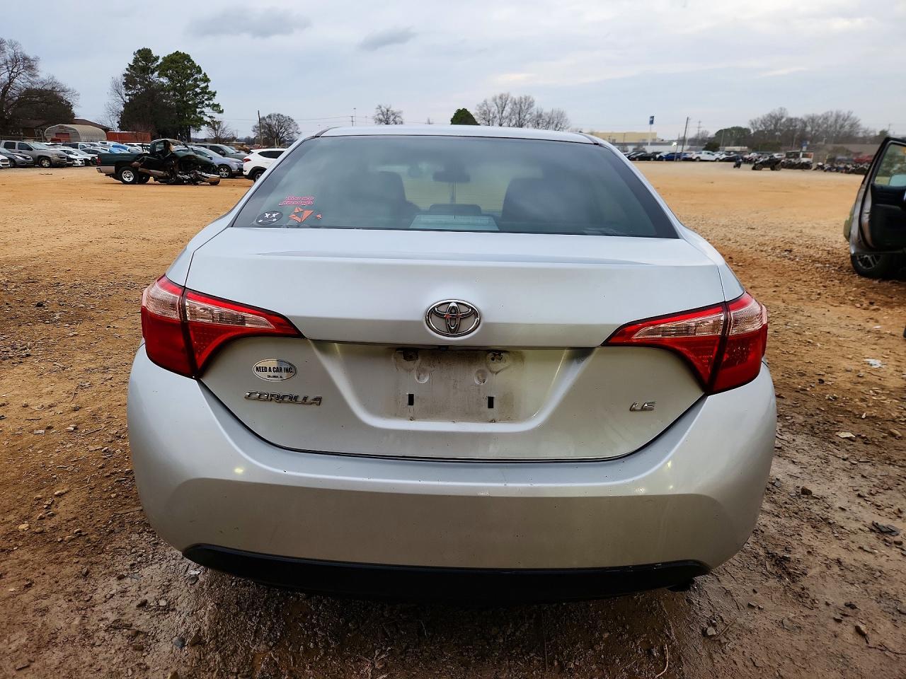 2017 Toyota Corolla L - Фото 6