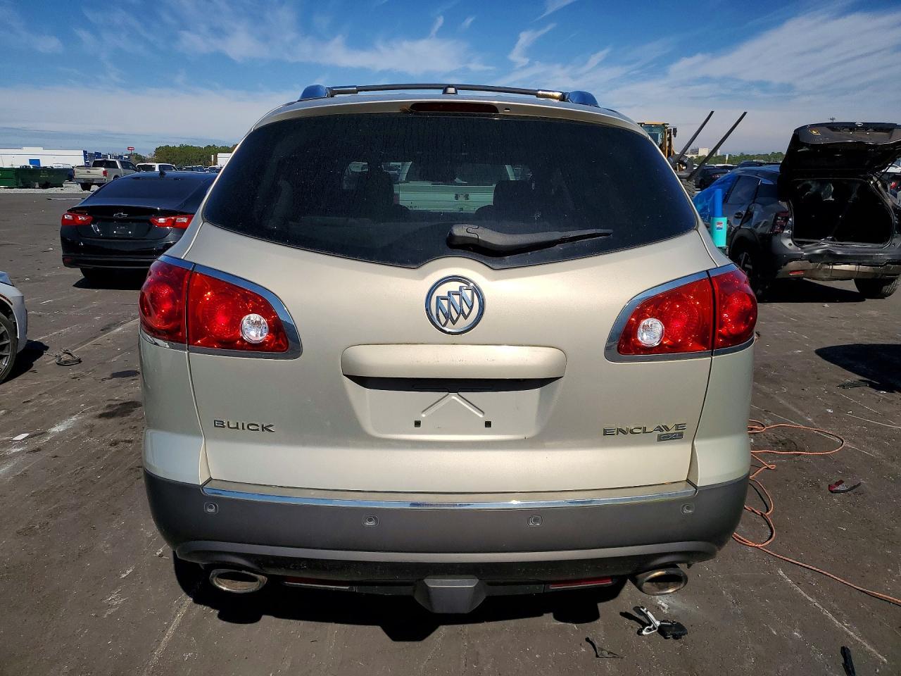 2011 Buick Enclave Cxl - Image 6