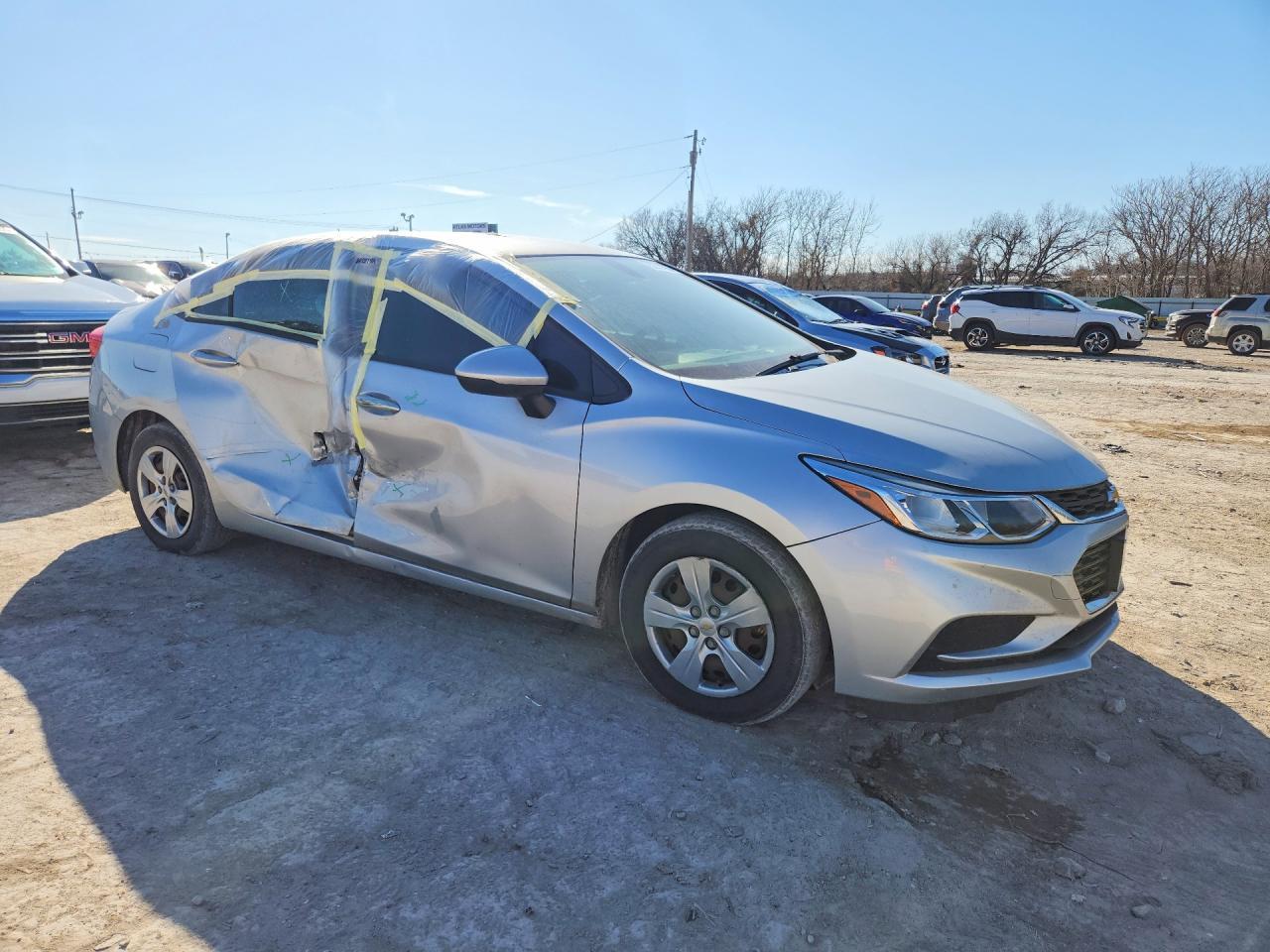 2017 Chevrolet Cruze Ls - Фото 4