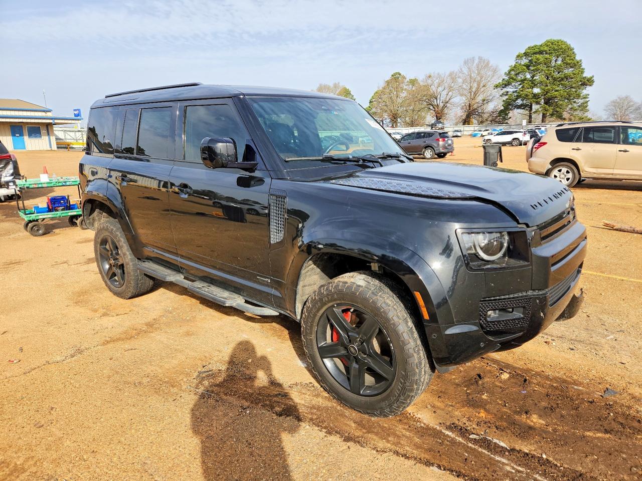 2020 Land Rover Defender 110 X - Image 4