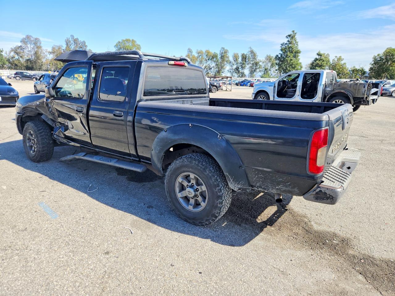 2004 Nissan Frontier Crew Cab Xe V6 - Фото 2
