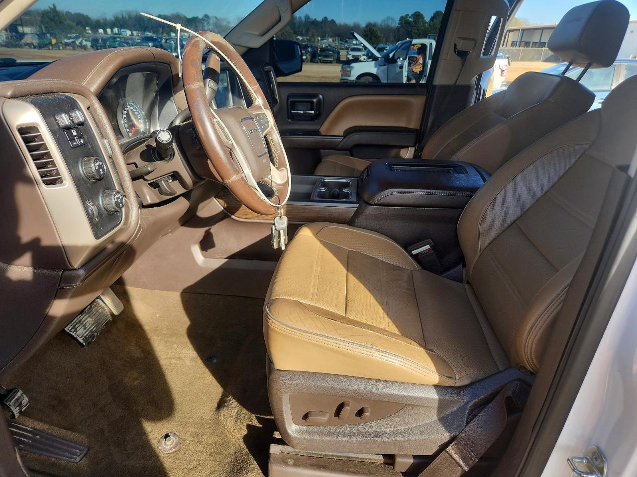 2017 GMC Sierra K1500 Denali - Image 7