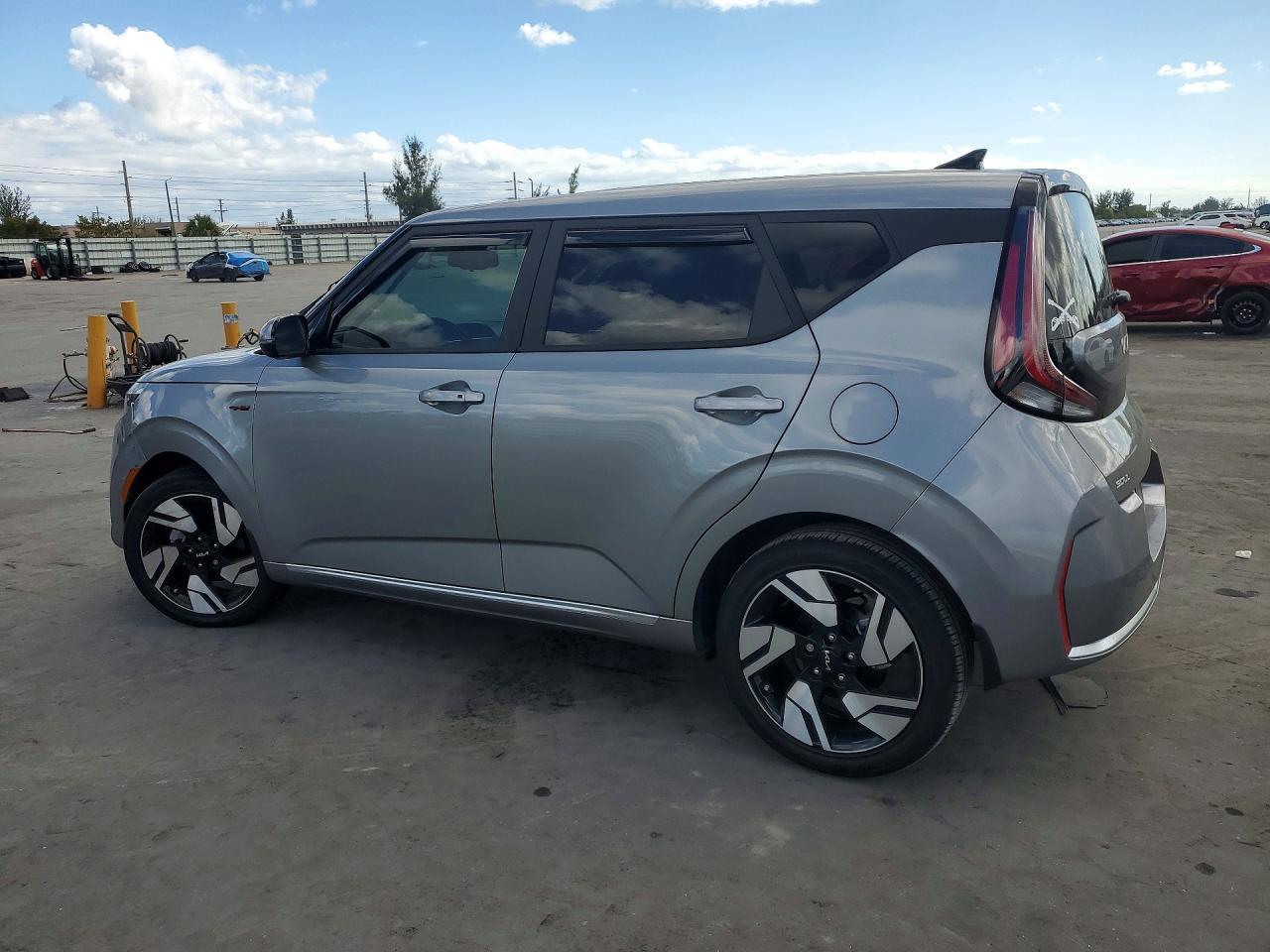 2025 Kia Soul Gt Line - Фото 2