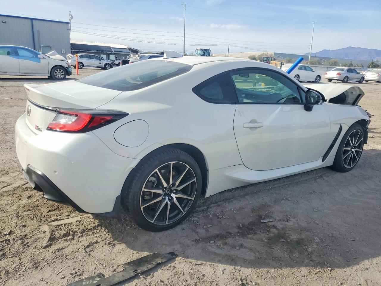 2023 Toyota Gr 86 - Фото 3