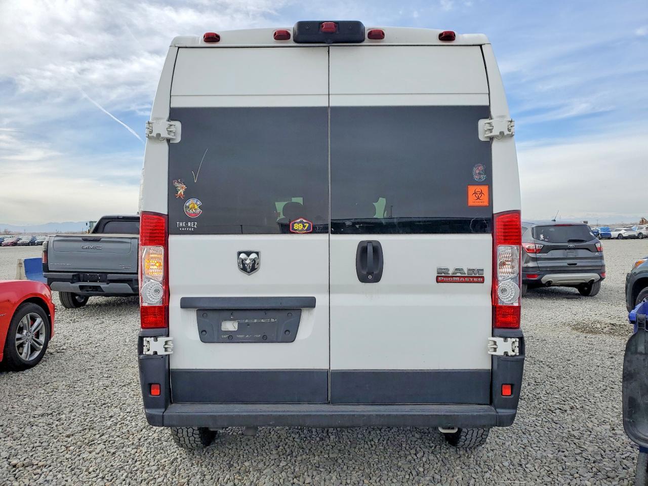 2020 Ram Promaster 2500 Delivery Van - Фото 6