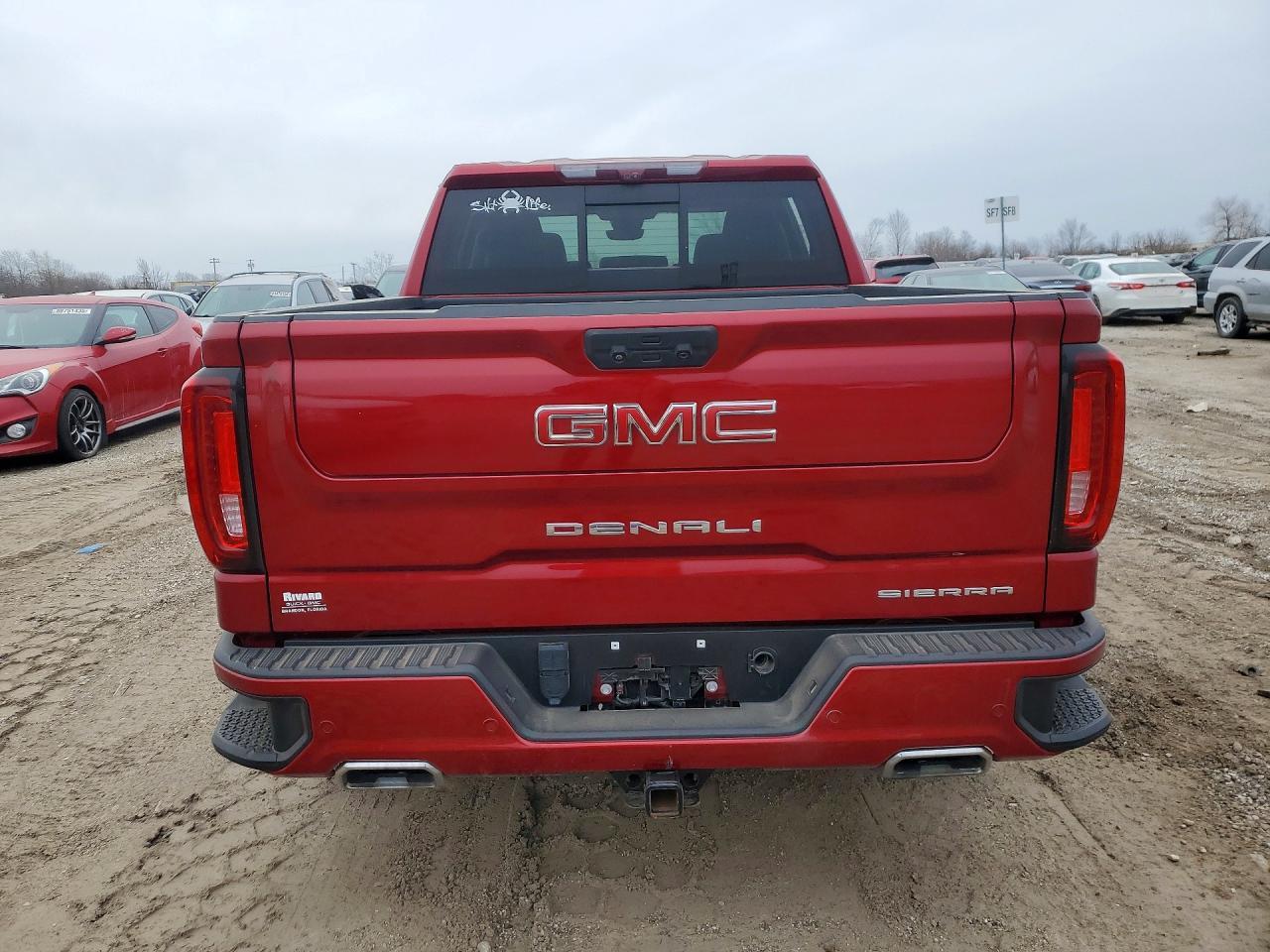 2023 GMC Denali - Image 6