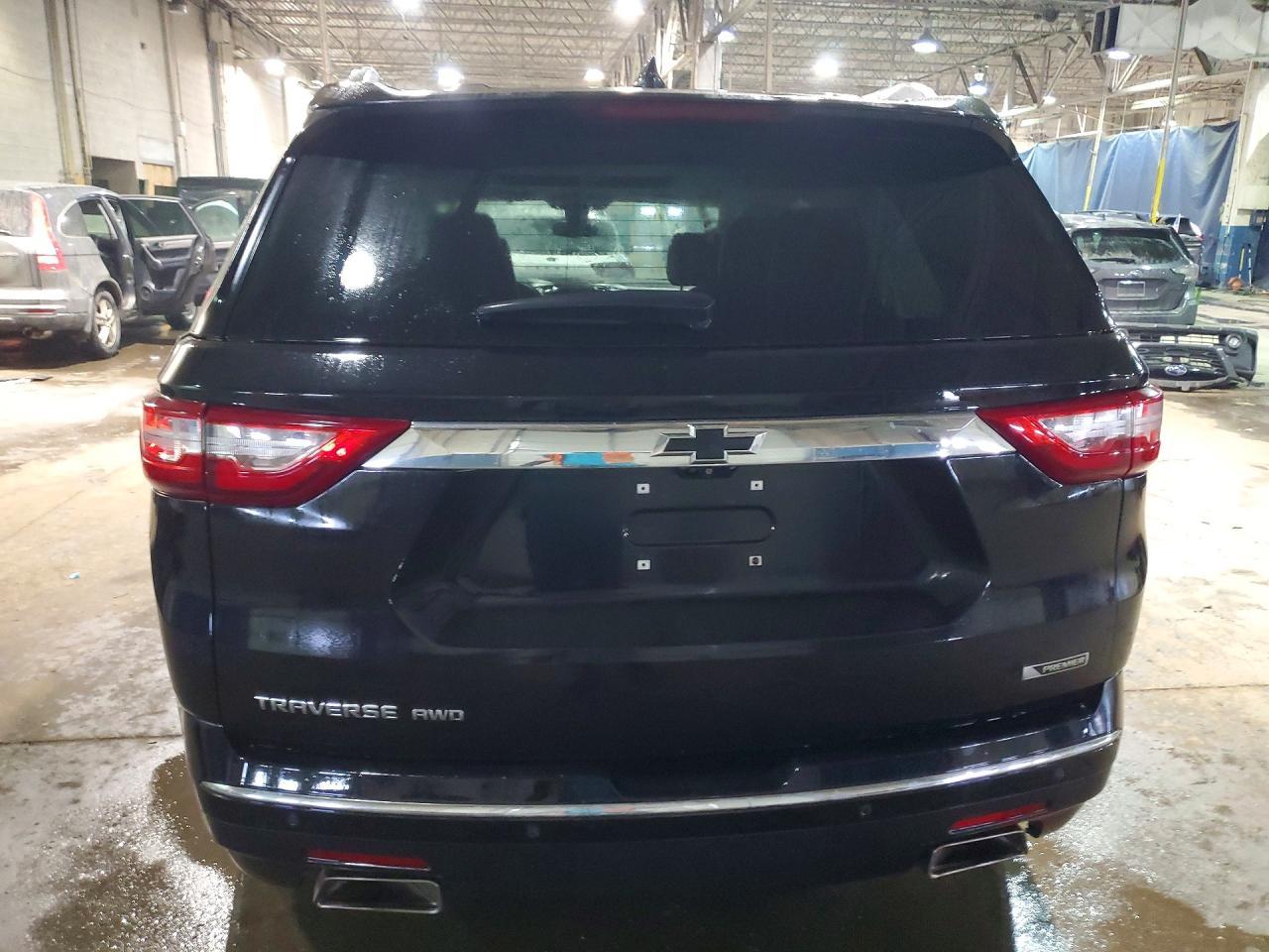 2018 Chevrolet Traverse Premier - Image 6