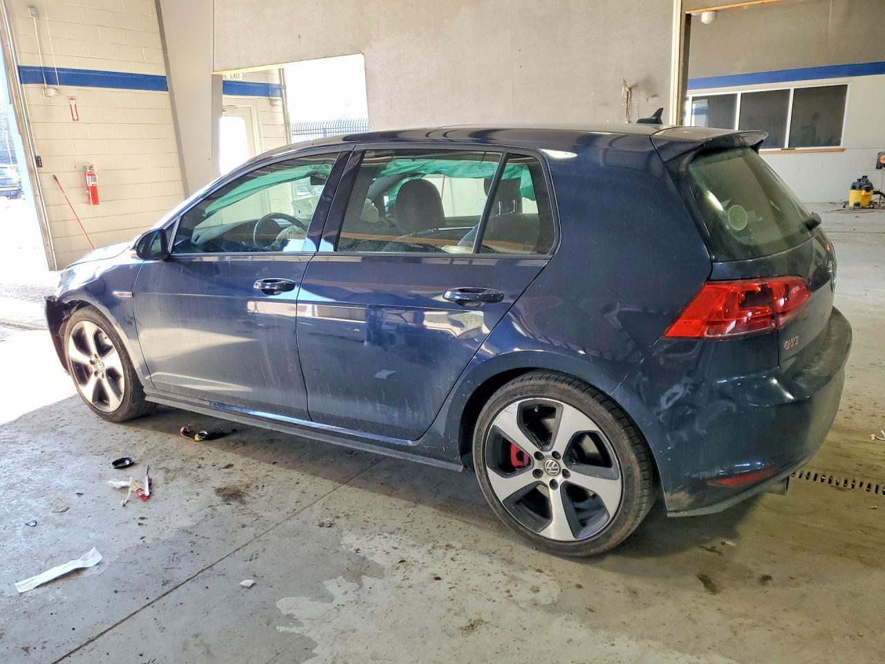 2016 Volkswagen Gti S/Se - Фото 2
