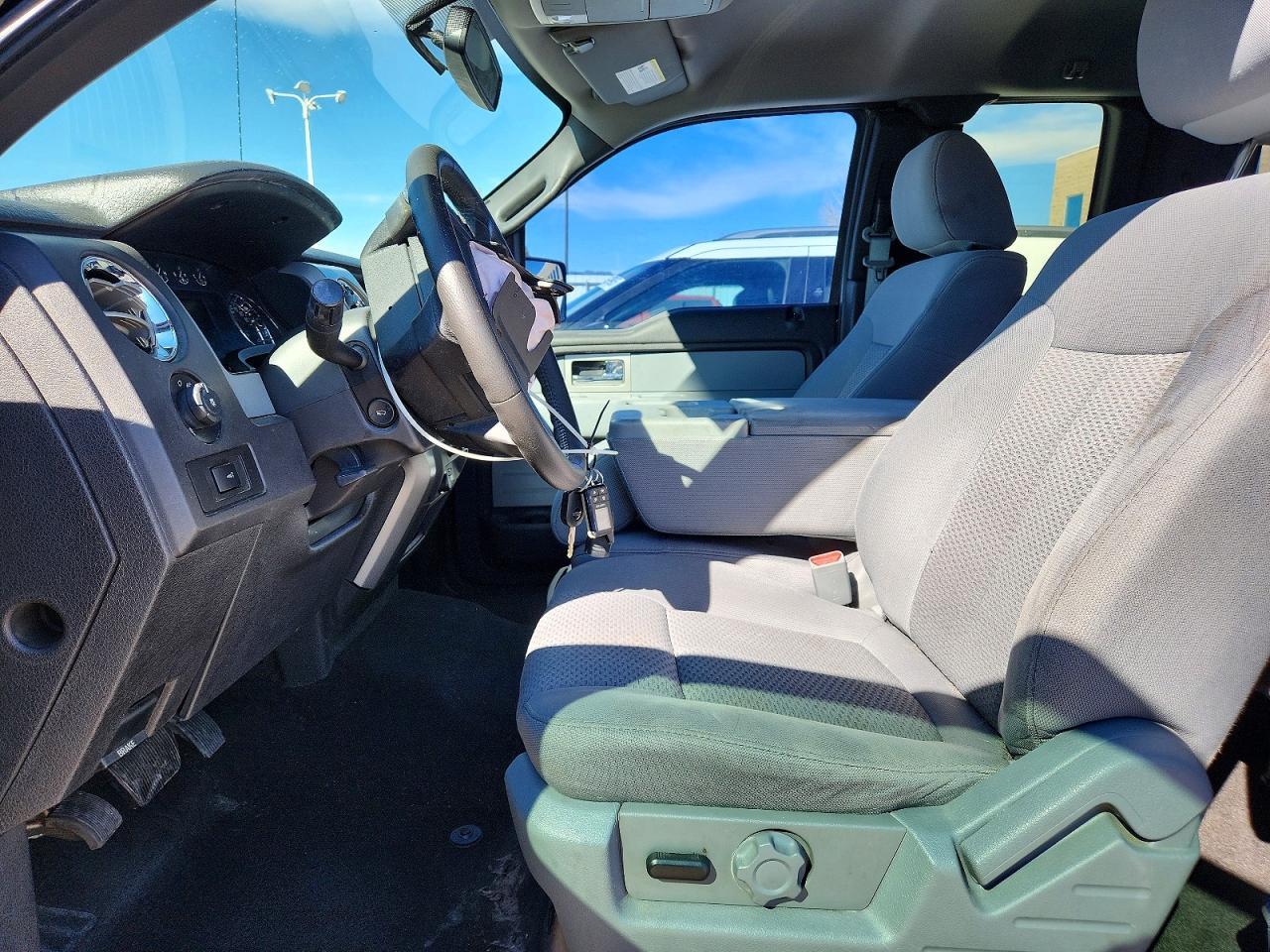 2011 Ford F150 Super Cab - Image 7