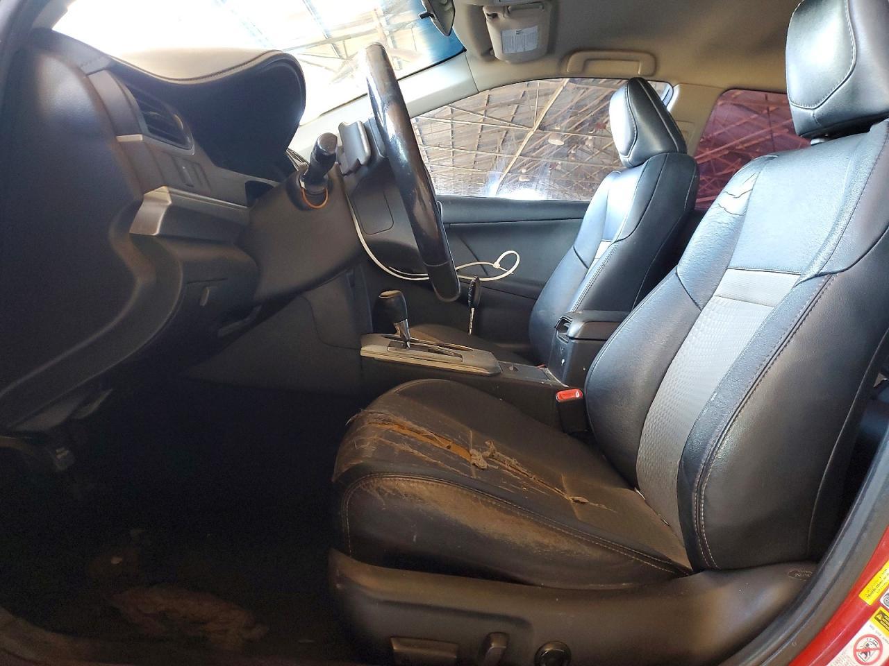 2014 Toyota Camry L - Фото 7