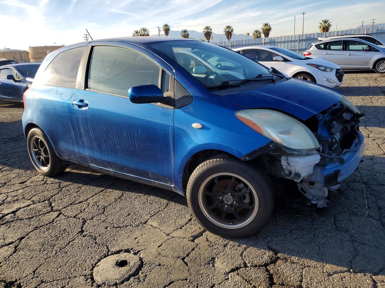 2007 Toyota Yaris Base - Фото 4