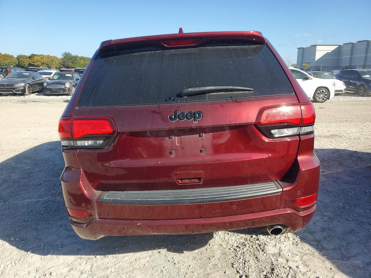 2020 Jeep Grand Cherokee Laredo - Фото 6