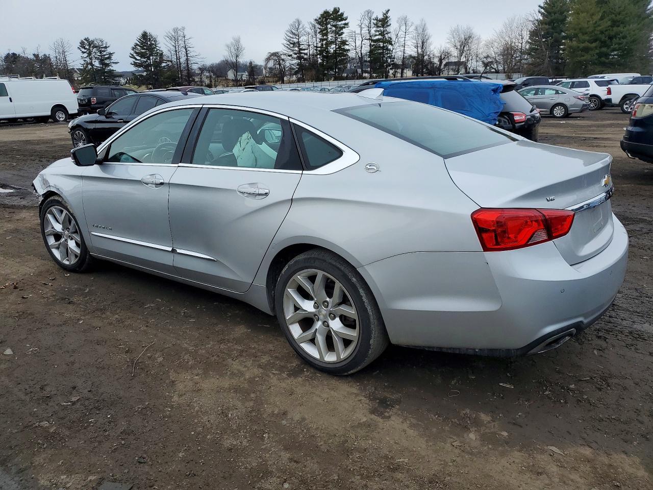 2018 Chevrolet Impala Premier - Image 2