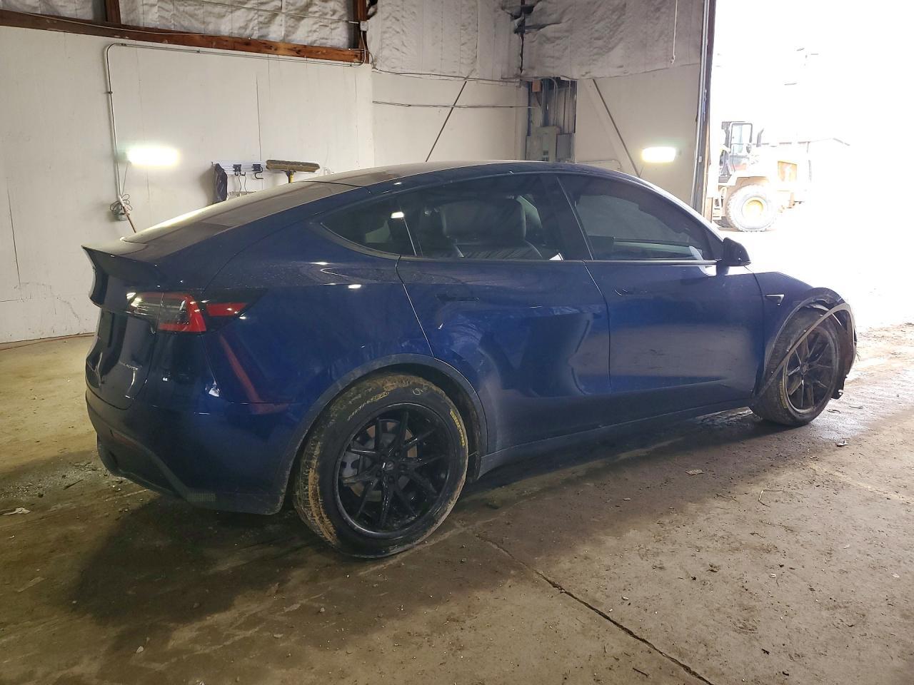 2021 Tesla Model Y - Фото 3