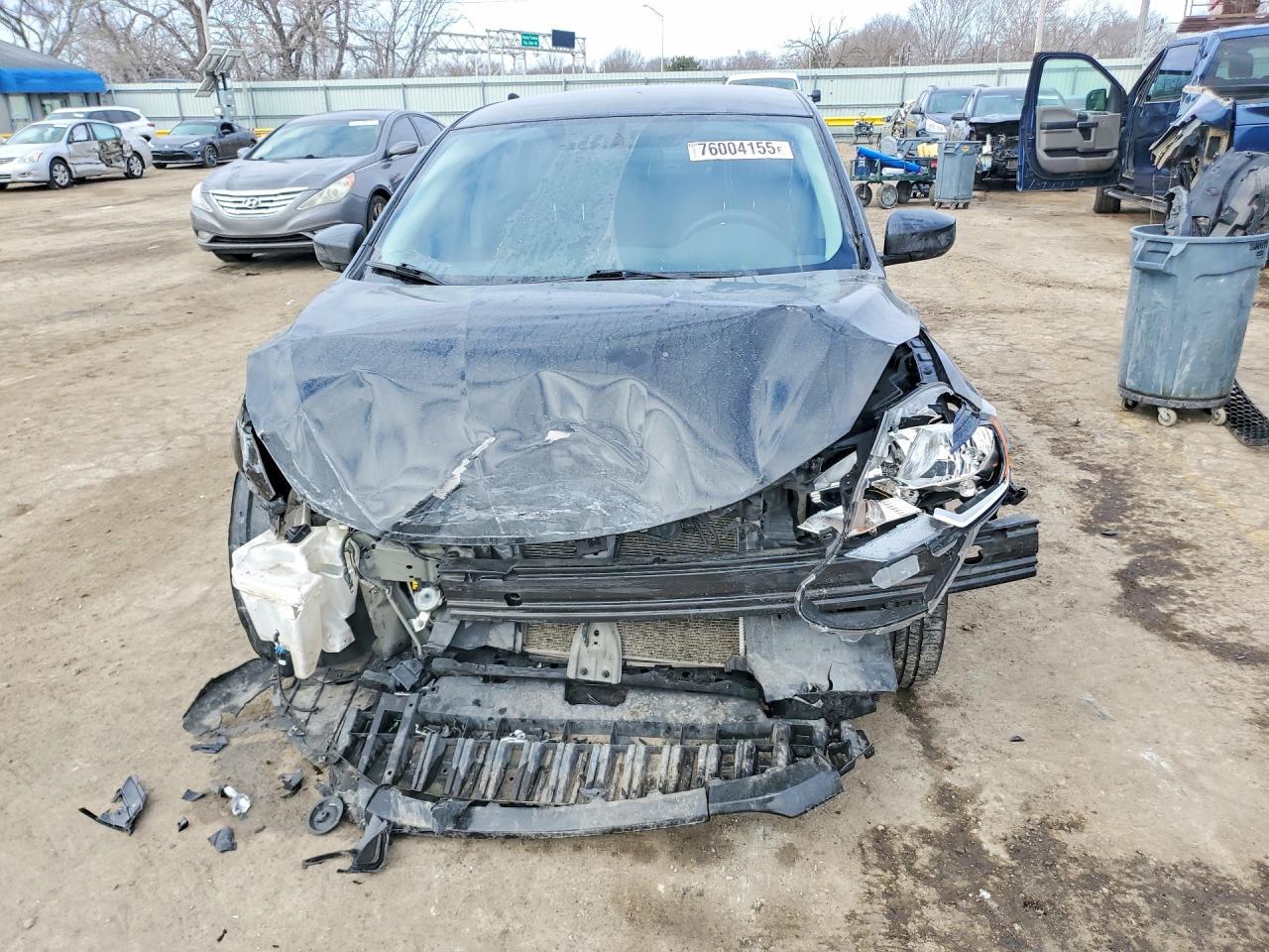 2017 Nissan Sentra S - Image 5