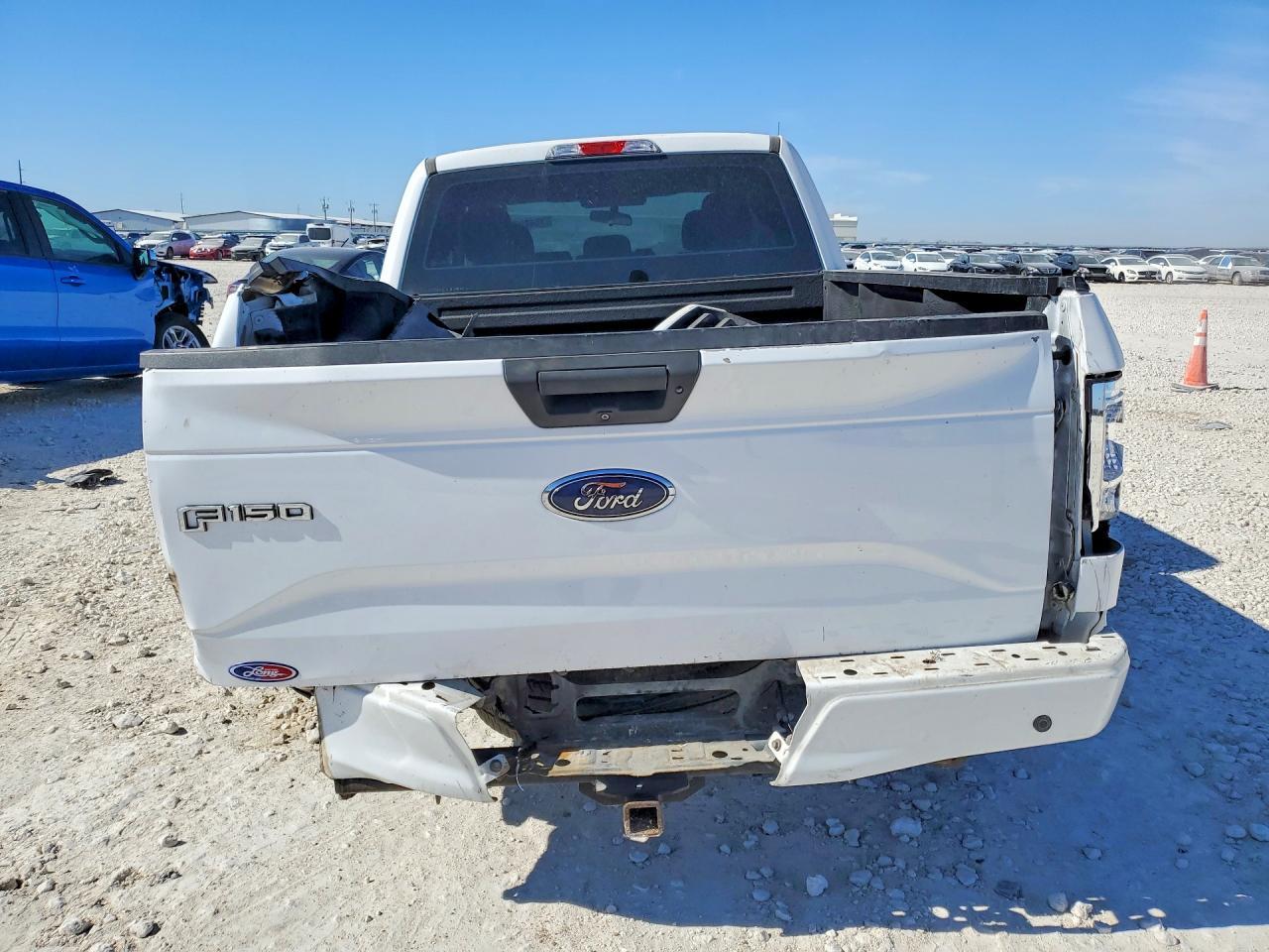 2017 Ford F150 Super Cab - Фото 6