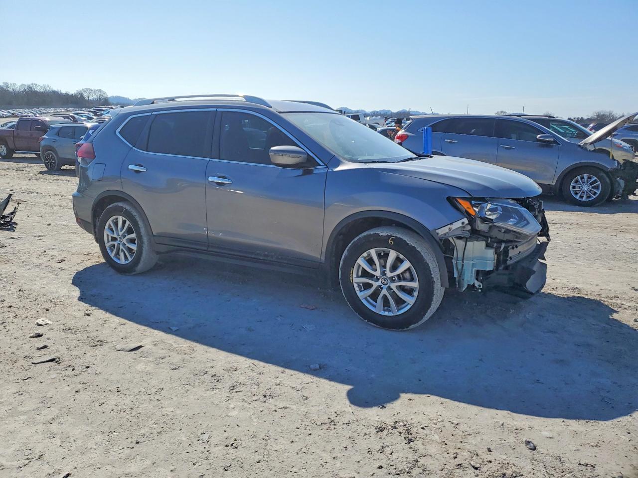 2019 Nissan Rogue S - Фото 4
